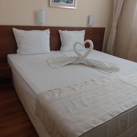 Stephanovy Guest House Sozopol Esterno foto
