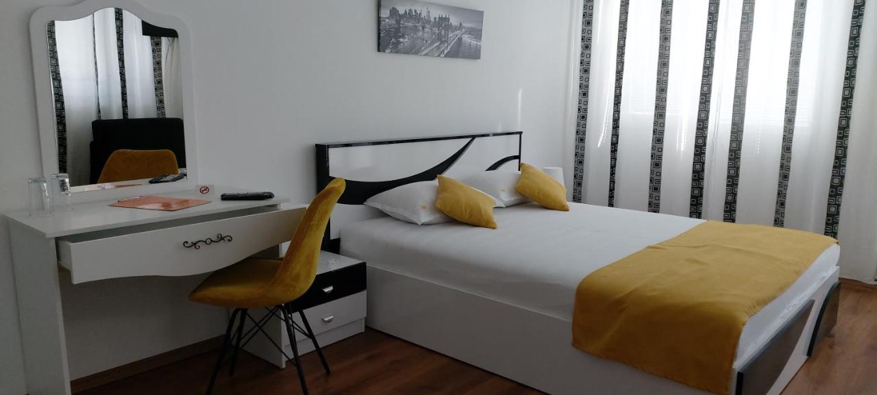 Stephanovy Guest House Sozopol Esterno foto
