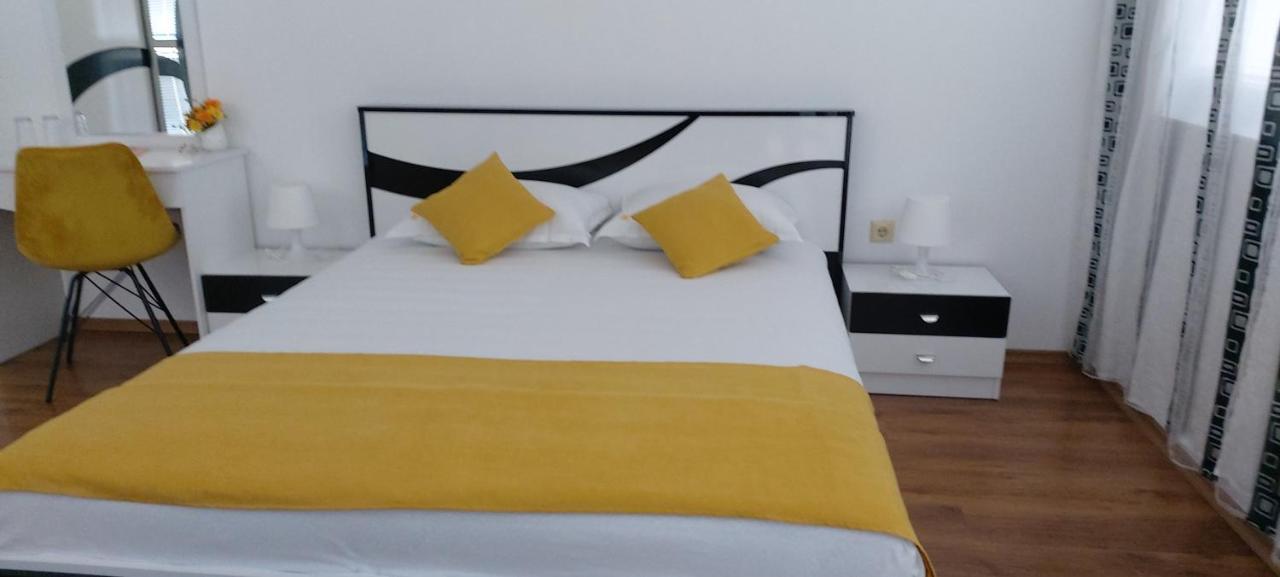 Stephanovy Guest House Sozopol Esterno foto