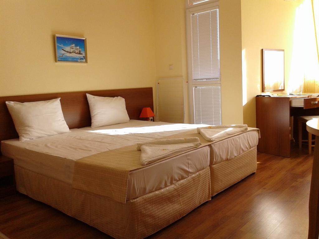 Stephanovy Guest House Sozopol Camera foto