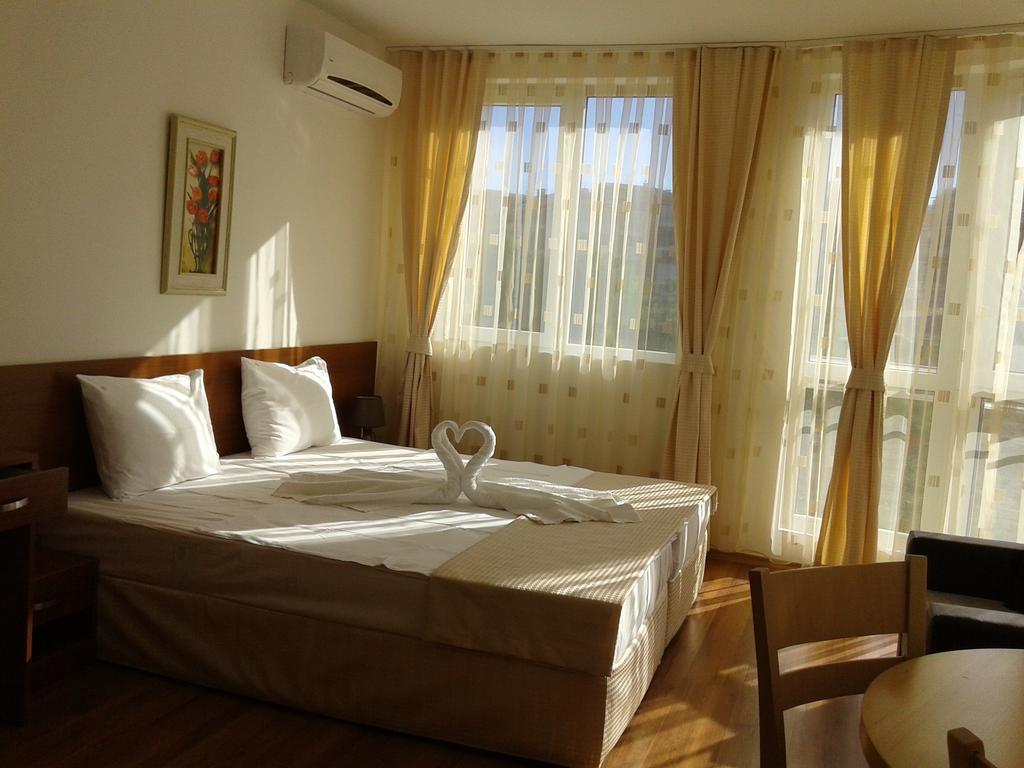Stephanovy Guest House Sozopol Camera foto
